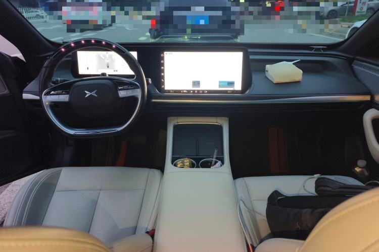 Used XPeng P7 2023 P7i 702 Max Center Console