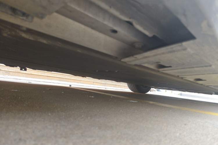 Used XPeng P7 2023 P7i 702 Max Chassis Rear Right