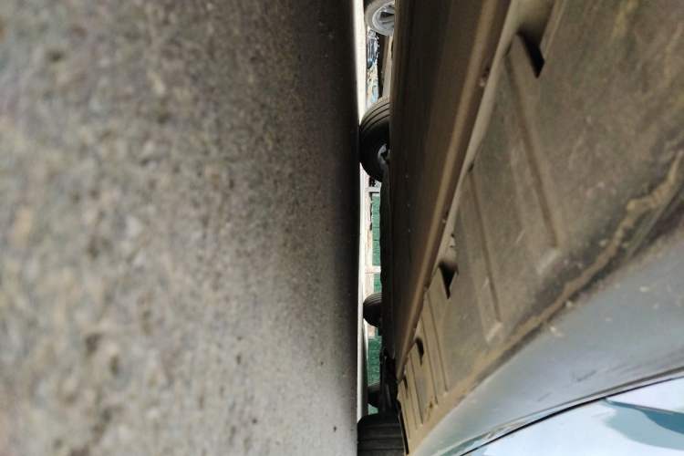 Used XPeng P7 2023 P7i 702 Pro Chassis Rear Right