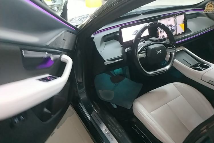 Used XPeng P7 2023 P7i 610 Pengyi Performance Edition Driver Seat