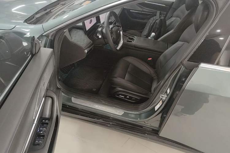 Used XPeng P7 2023 P7i 702 Max Driver Seat