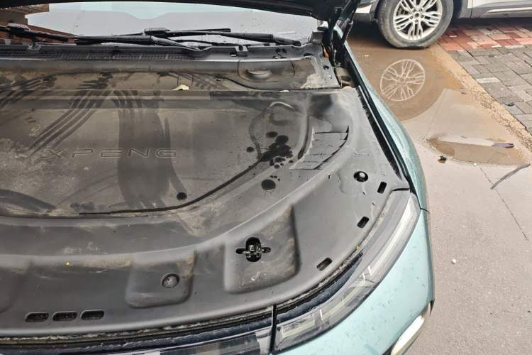 Used XPeng P7 2023 P7i 702 Pro Engine Bay Left