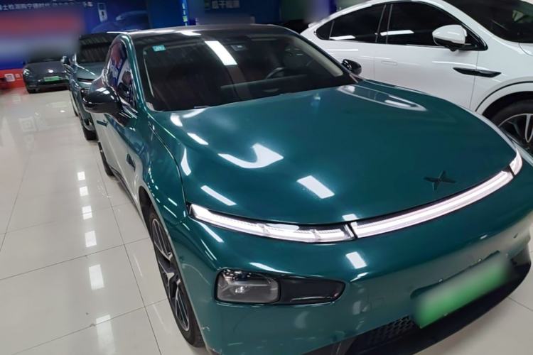Used XPeng P7 2023 P7i 702 Pro Front Right 45 Deg