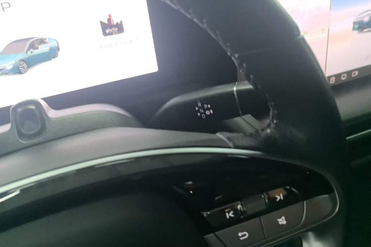 Used XPeng P7 2023 P7i 702 Pro Gear Lever