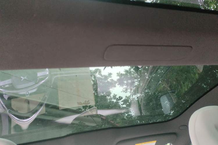 Used XPeng P7 2023 P7i 610 Max Performance Edition Headliner