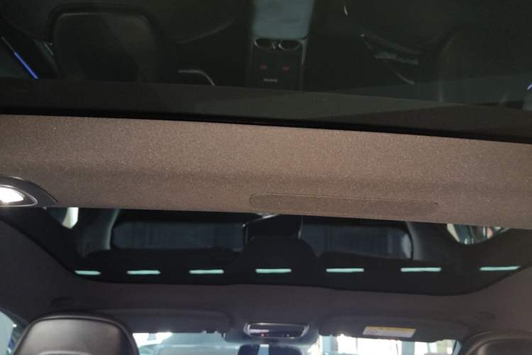 Used XPeng P7 2023 P7i 702 Max Headliner