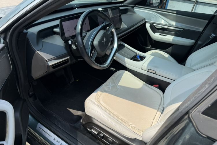 Used XPeng P7 2023 P7i 702 Max Interior 1