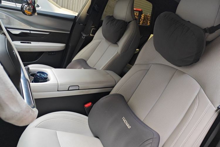 Used XPeng P7 2023 P7i 610 Pengyi Performance Edition Left Front Seat