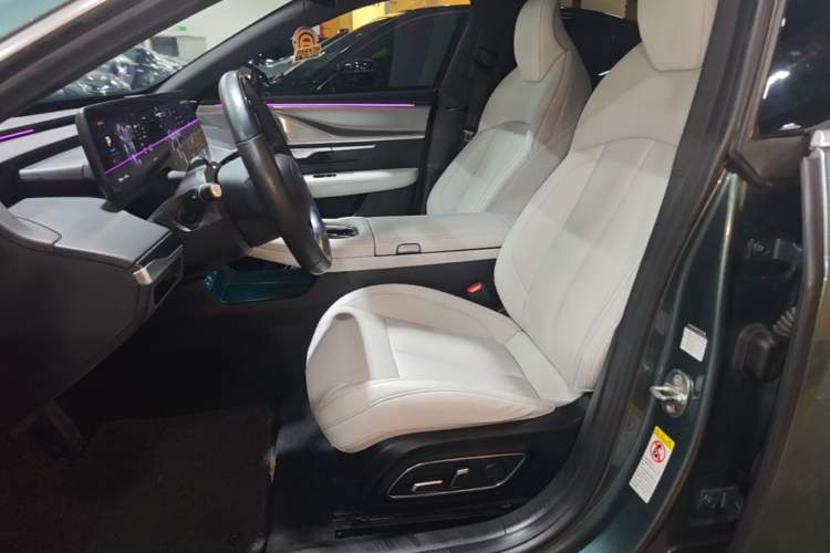 Used XPeng P7 2023 P7i 702 Max Left Front Seat