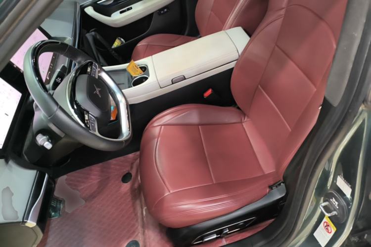 Used XPeng P7 2023 P7i 610 Pengyi Performance Edition Left Front Seat