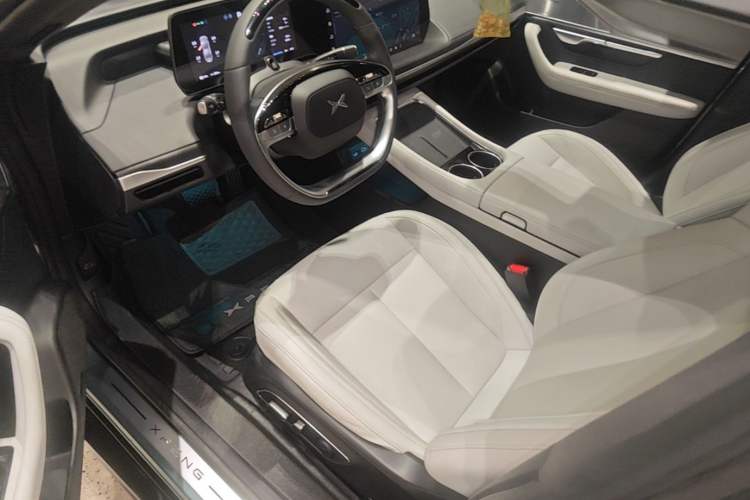 Used XPeng P7 2023 P7i 702 Pro Left Front Seat