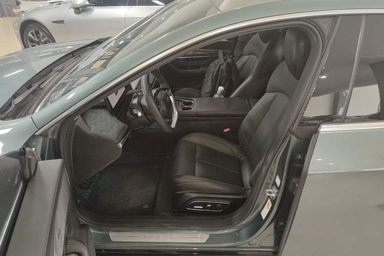 Used XPeng P7 2023 P7i 702 Max Left Front Seat