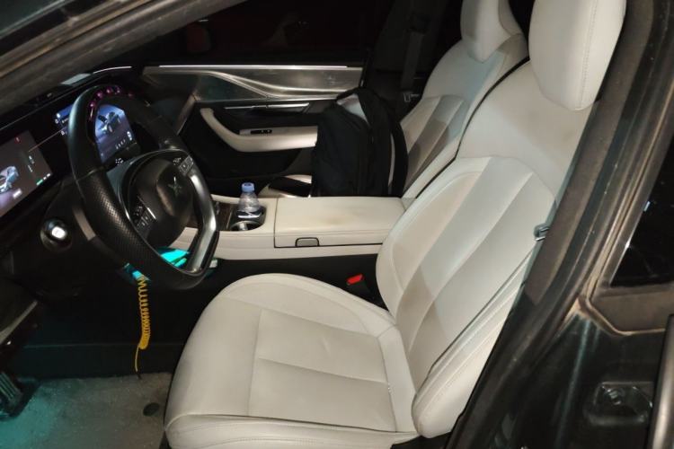 Used XPeng P7 2023 P7i 610 Max Performance Edition Left Front Seat