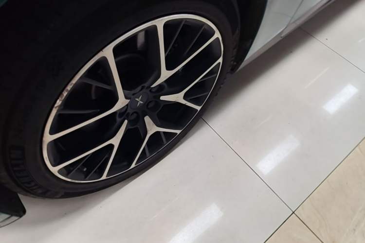 Used XPeng P7 2023 P7i 702 Pro Left Front Wheel Hub