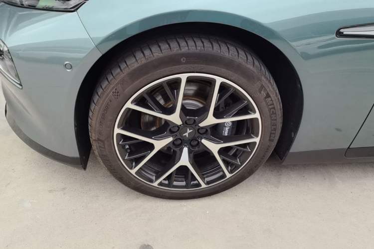 Used XPeng P7 2023 P7i 702 Max Left Front Wheel Hub