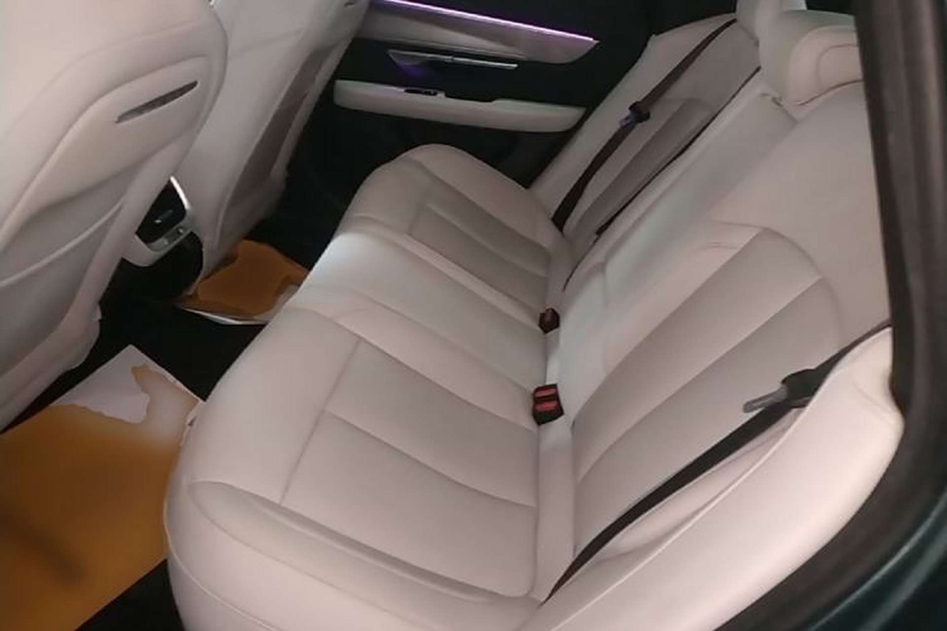 Used XPeng P7 2023 P7i 610 Pengyi Performance Edition Left Rear Seat