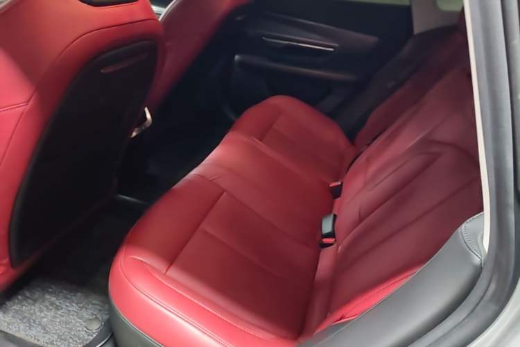 Used XPeng P7 2023 P7i 702 Pro Left Rear Seat