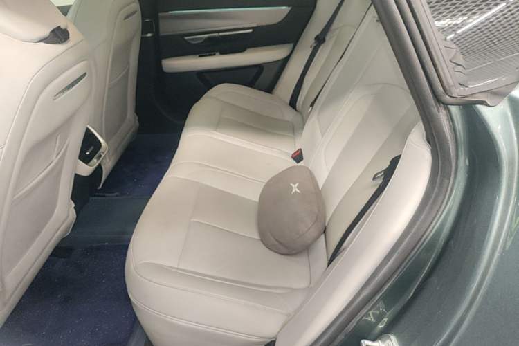 Used XPeng P7 2023 P7i 702 Max Left Rear Seat