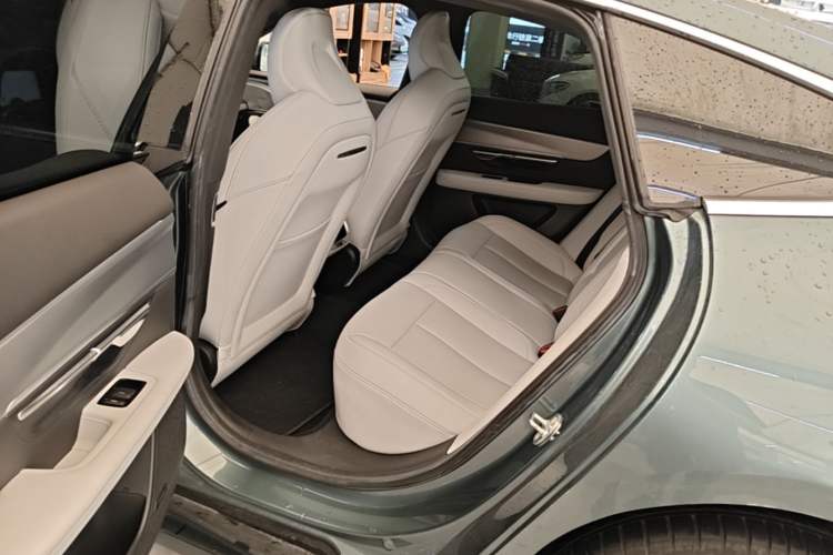 Used XPeng P7 2023 P7i 702 Pro Left Rear Seat