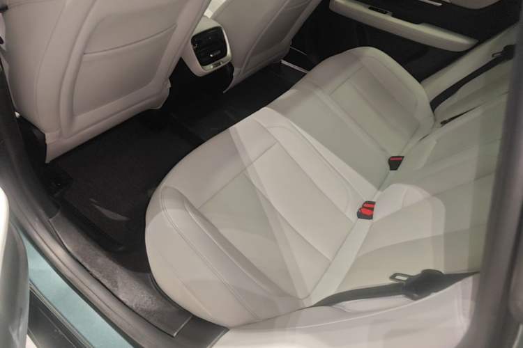 Used XPeng P7 2023 P7i 702 Pro Left Rear Seat