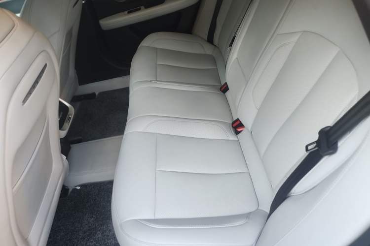 Used XPeng P7 2023 P7i 610 Max Performance Edition Left Rear Seat