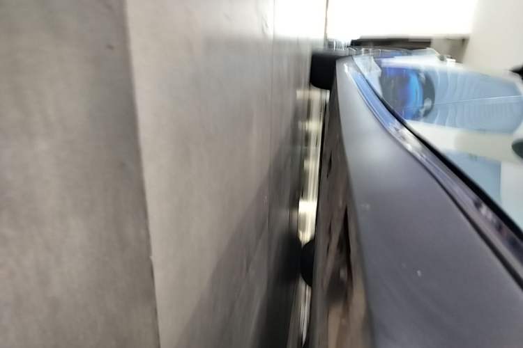 Used XPeng P7 2023 P7i 702 Pro Left Side Sill