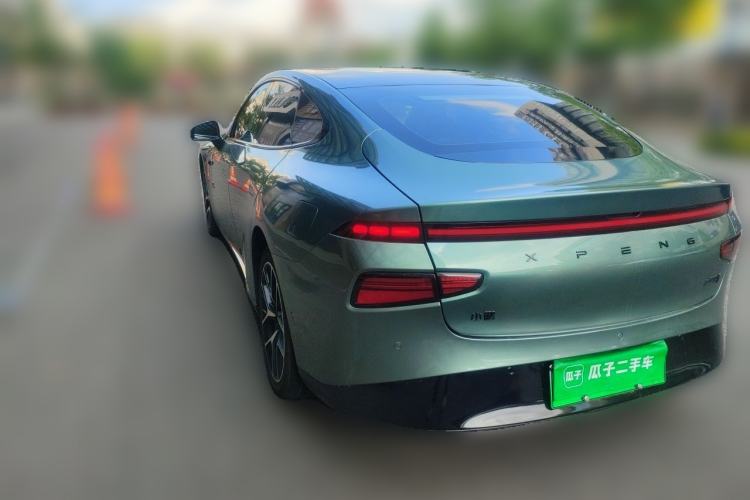 Used XPeng P7 2023 P7i 610 Pengyi Performance Edition Rear Left 45 Deg