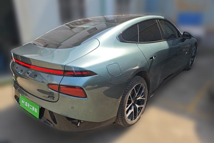 Used XPeng P7 2023 P7i 610 Pengyi Performance Edition Rear Right 45 Deg