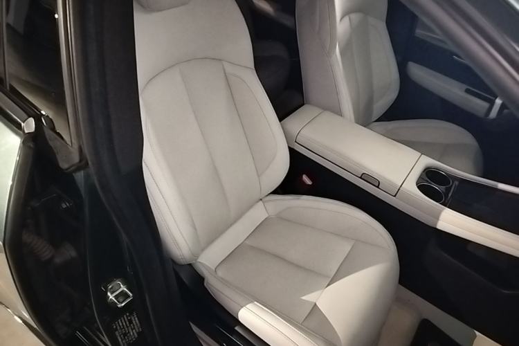 Used XPeng P7 2023 P7i 702 Pro Right Front Seat