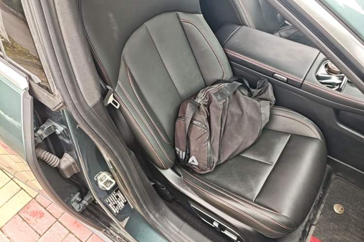Used XPeng P7 2023 P7i 702 Pro Right Front Seat