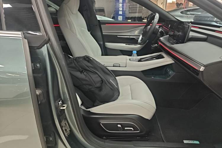 Used XPeng P7 2023 P7i 702 Max Right Front Seat