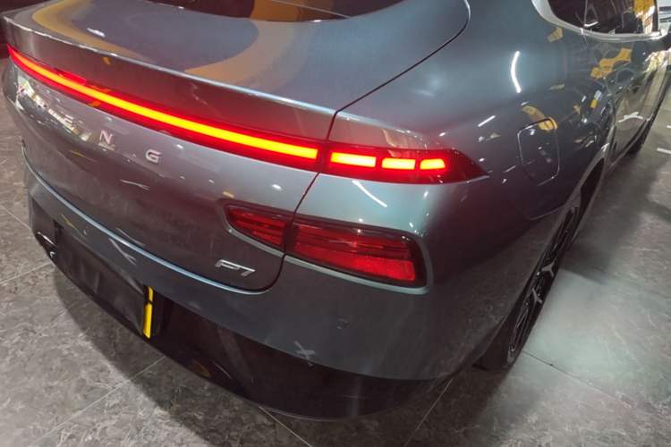 Used XPeng P7 2023 P7i 702 Max Right Rear Taillight