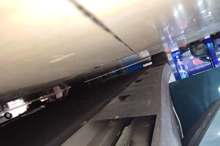 Used XPeng P7 2023 P7i 702 Pro Right Side Sill