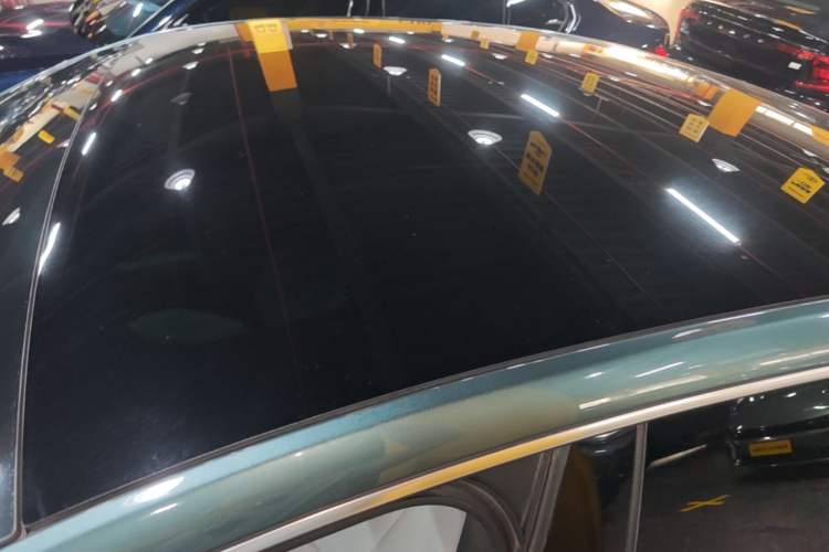 Used XPeng P7 2023 P7i 702 Max Roof