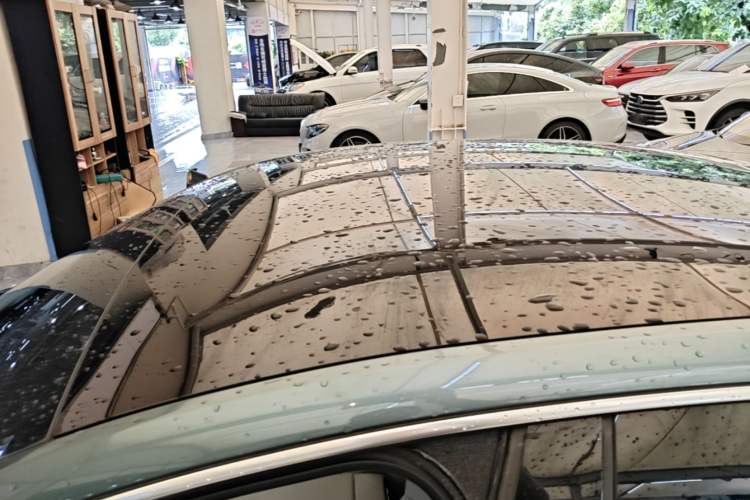 Used XPeng P7 2023 P7i 702 Pro Roof