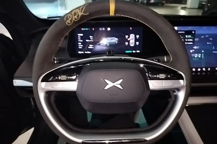 Used XPeng P7 2023 P7i 702 Pro Steering Wheel
