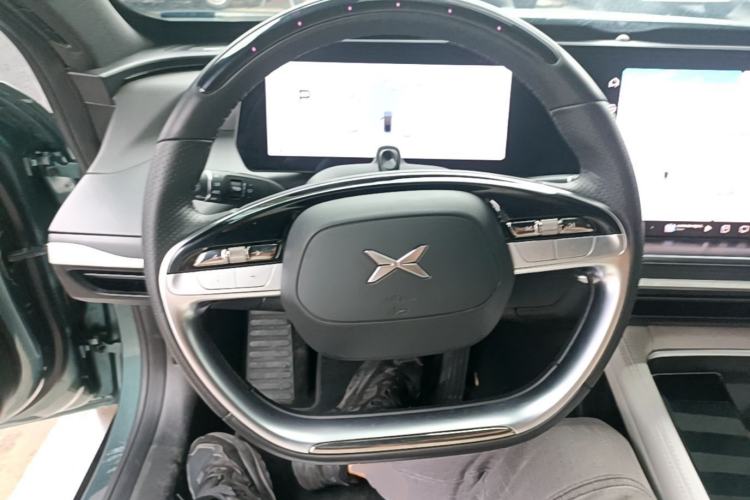 Used XPeng P7 2023 P7i 702 Pro Steering Wheel