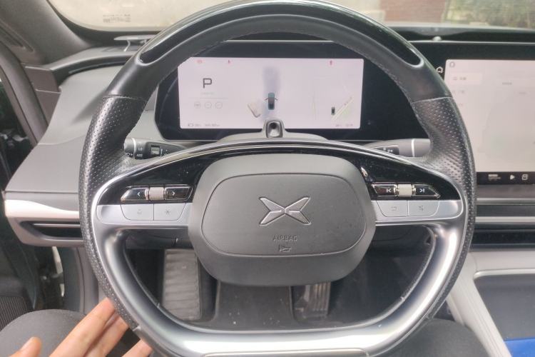 Used XPeng P7 2023 P7i 610 Max Performance Edition Steering Wheel