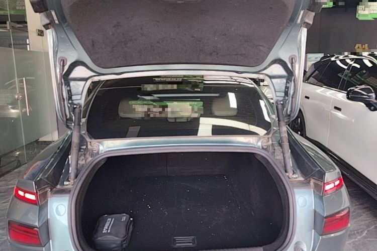 Used XPeng P7 2023 P7i 702 Max Trunk