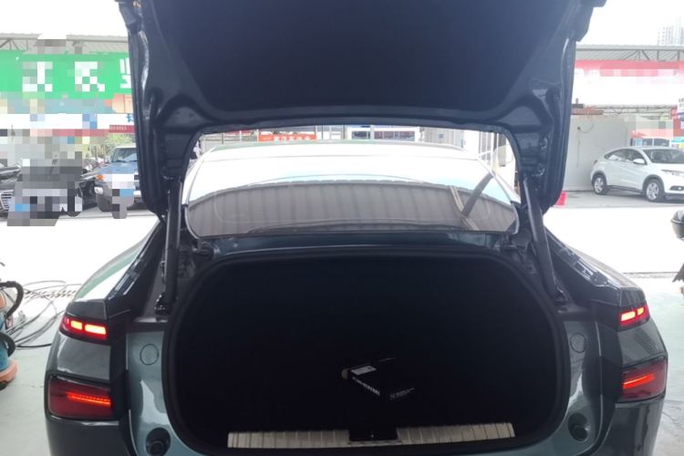 Used XPeng P7 2023 P7i 702 Max Trunk