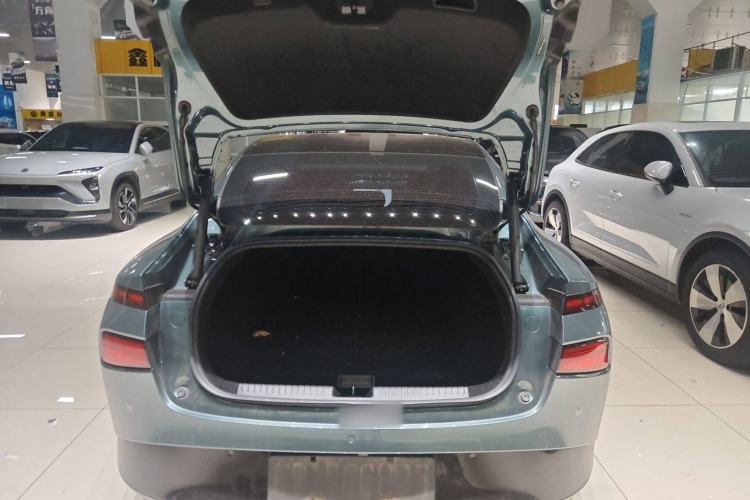 Used XPeng P7 2023 P7i 702 Max Trunk
