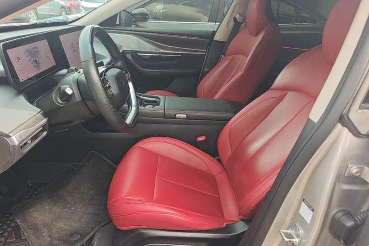 Used XPeng P7 2023 P7i 610 Max Performance Edition Left Front Seat