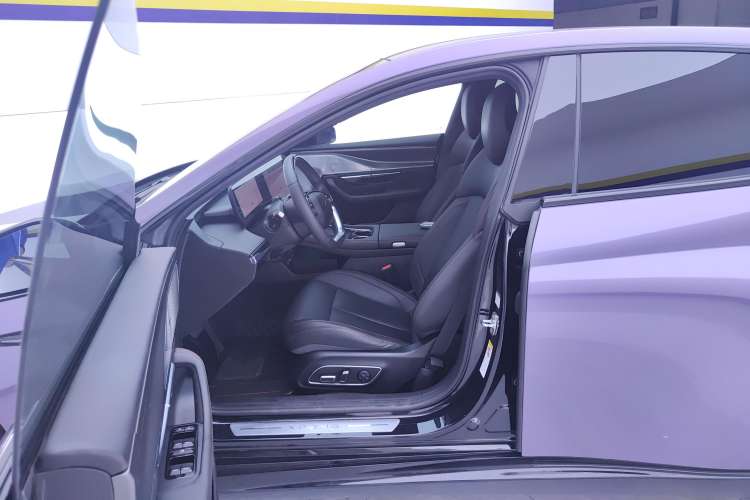 Used XPeng P7 2023 P7i 702 Pro Left Front Seat