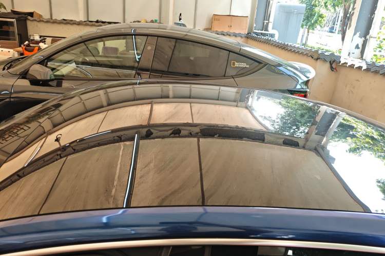 Used XPeng P7 2023 P7i 702 Max Roof