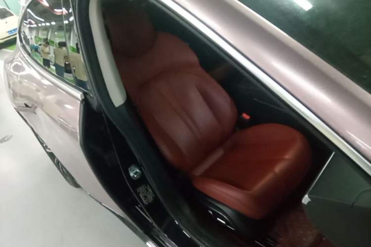 Used XPeng P7 2023 480E Right Front Seat