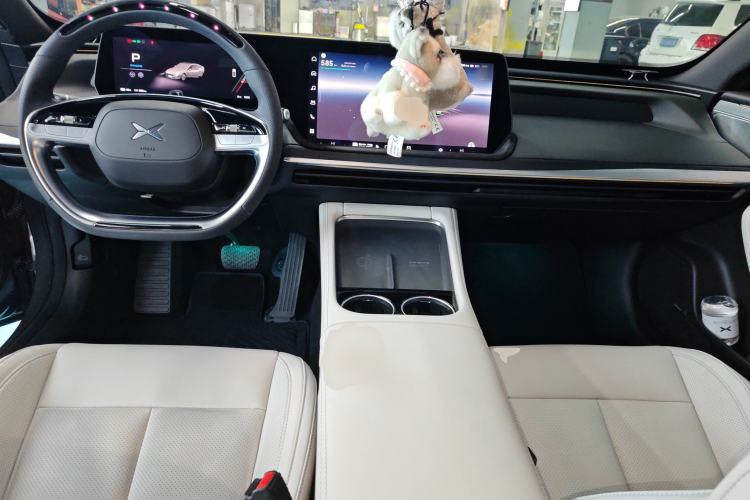 Used XPeng P7 2023 P7i 702 Pro Center Console