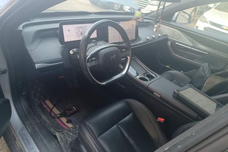 Used XPeng P7 2023 P7i 702 Pro Center Console