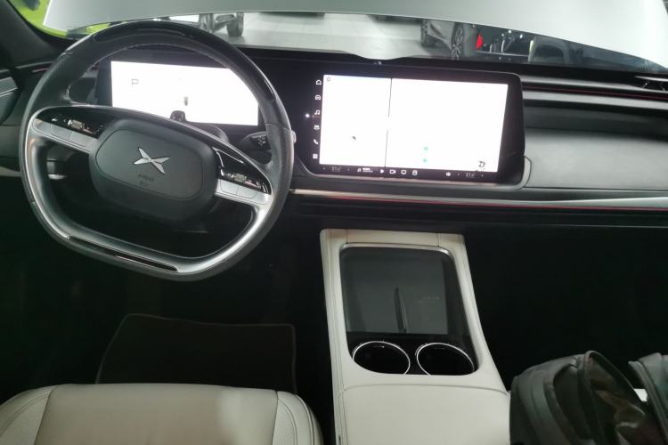 Used XPeng P7 2023 P7i 702 Pro Center Console