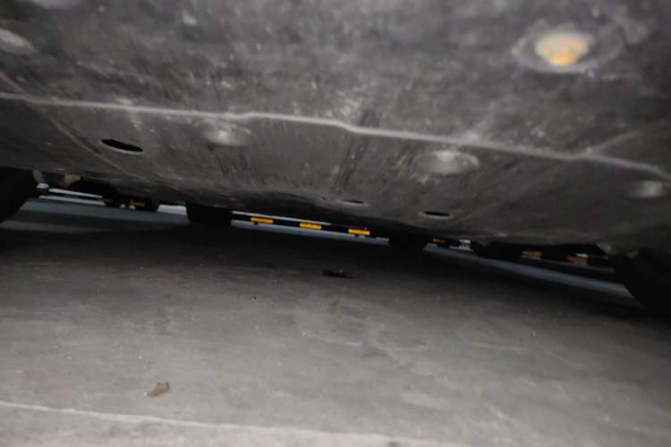 Used XPeng P7 2023 P7i 702 Max Chassis Front