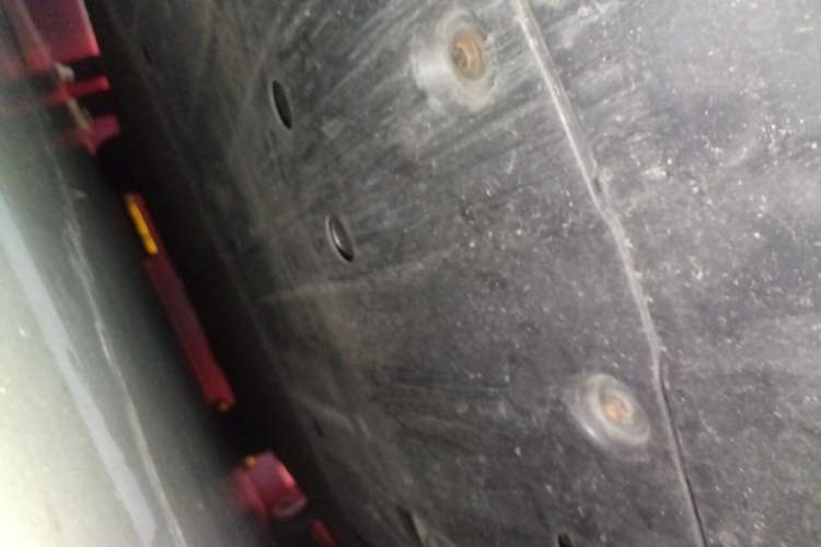 Used XPeng P7 2023 P7i 702 Pro Chassis Front